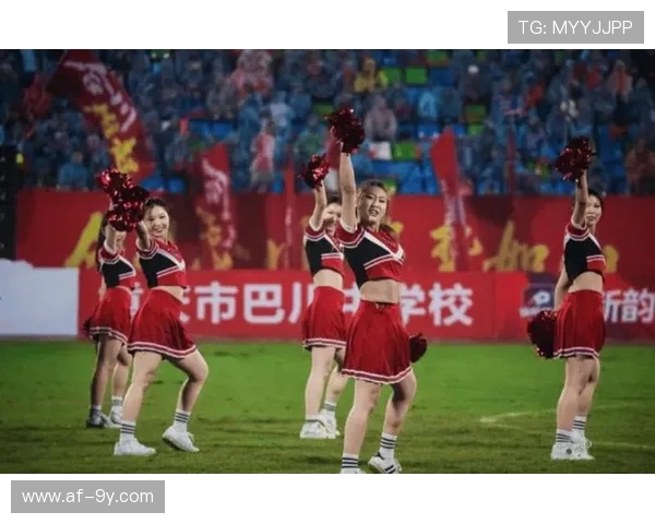 重庆足球激情重燃山城球迷齐聚见证荣耀时刻